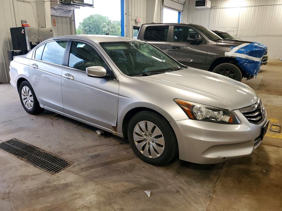 Photo 4 from auction – 2012 HONDA ACCORD with VIN 1HGCP2F39CA176325