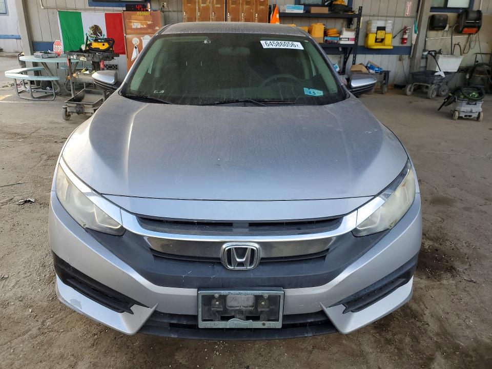 Photo 5 from auction – 2017 HONDA CIVIC with VIN 2HGFC2F56HH572571