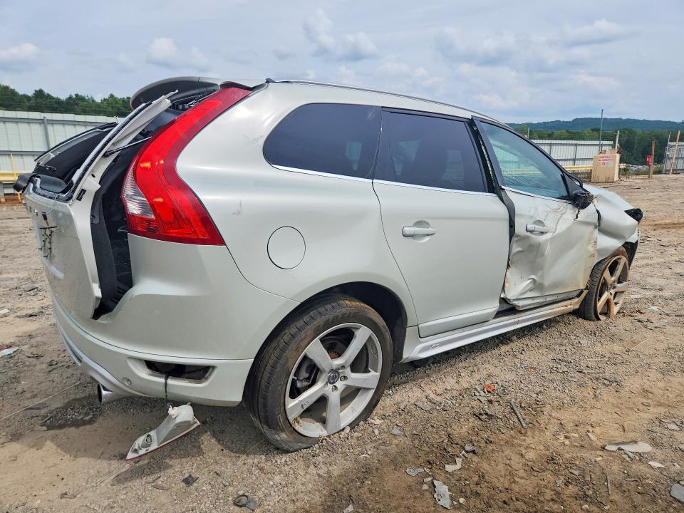 Photo 3 from auction – 2011 VOLVO XC60 with VIN YV4952DL2B2164587