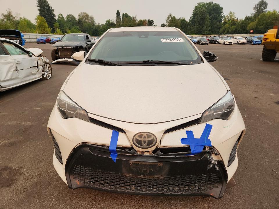 Photo 5 from auction – 2017 TOYOTA COROLLA with VIN 5YFBURHE3HP613359