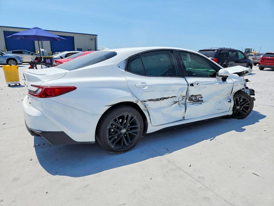 Снимка 3 от търг – 2025 TOYOTA CAMRY с VIN 4T1DAACK6SU117607