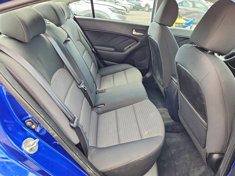 Photo 10 from auction – 2017 KIA FORTE with VIN 3KPFL4A70HE033605