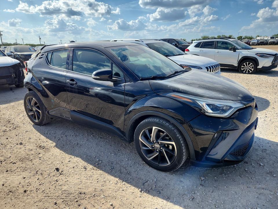 Снимка 4 от търг – 2020 TOYOTA C-HR с VIN JTNKHMBXXL1065077
