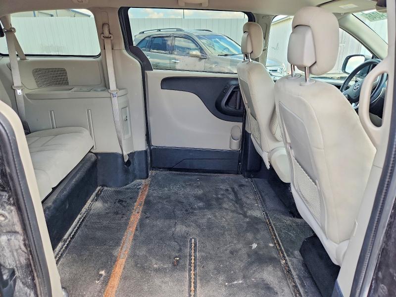 Photo 11 from auction – 2015 DODGE GRAND CARAVAN with VIN 2C4RDGCG5FR533389