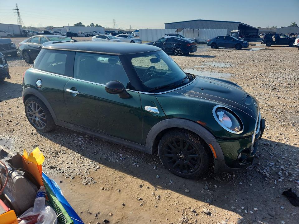 Foto 4 de la subasta – 2014 MINI COOPER con VIN WMWXM7C57ET986665