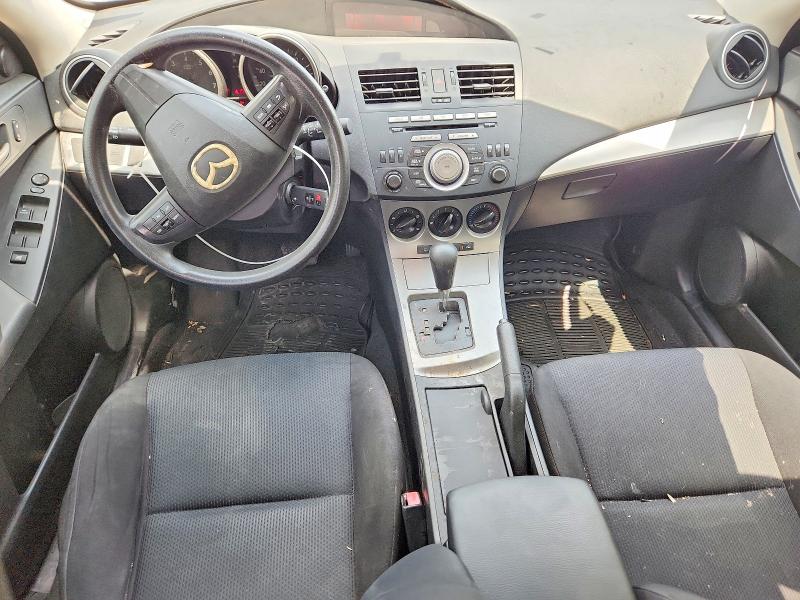 Zdjęcie 8 z aukcji – 2011 MAZDA 3 z VIN JM1BL1VF2B1472328