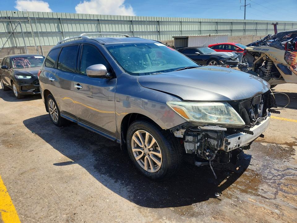 Photo 4 from auction – 2015 NISSAN PATHFINDER with VIN 5N1AR2MN3FC701291