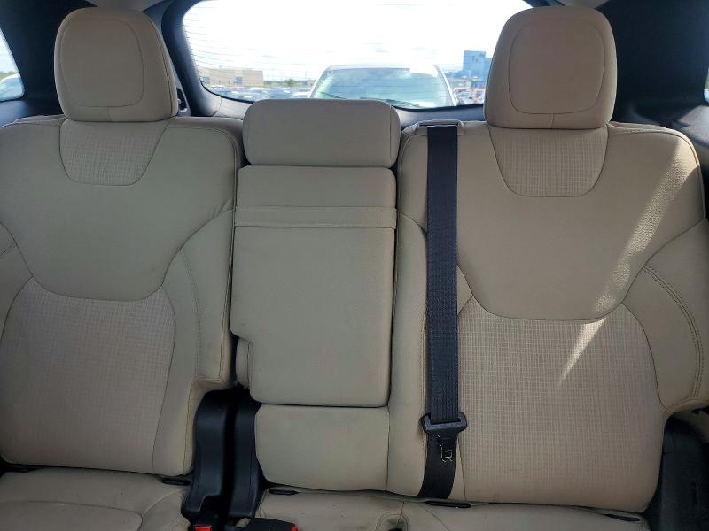 Photo 10 from auction – 2015 JEEP CHEROKEE with VIN 1C4PJLCB2FW629002