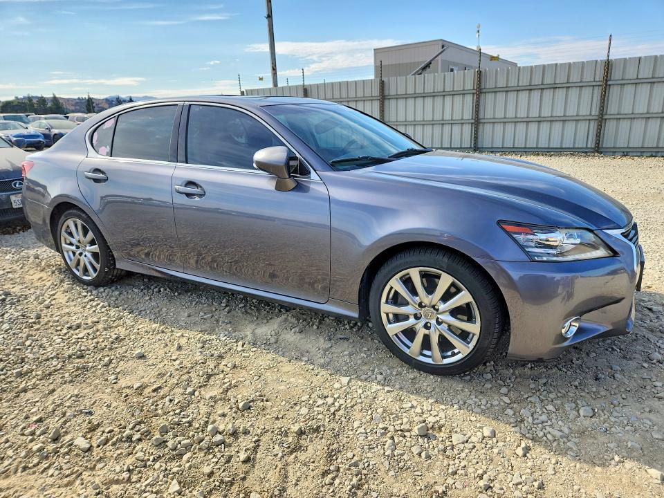 Photo 4 from auction – 2015 LEXUS GS with VIN JTHBE1BL4FA003749