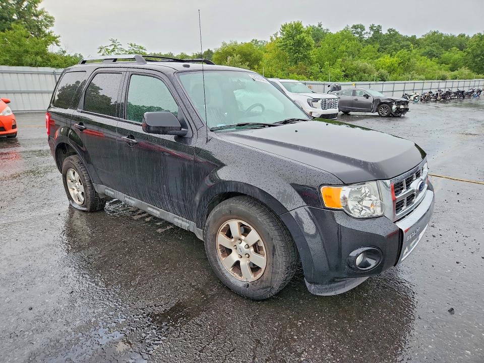 Photo 4 from auction – 2011 FORD ESCAPE with VIN 1FMCU9EG2BKC59071
