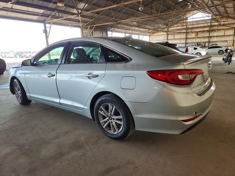 Foto 2 de la subasta – 2017 HYUNDAI SONATA con VIN 5NPE24AF5HH528366