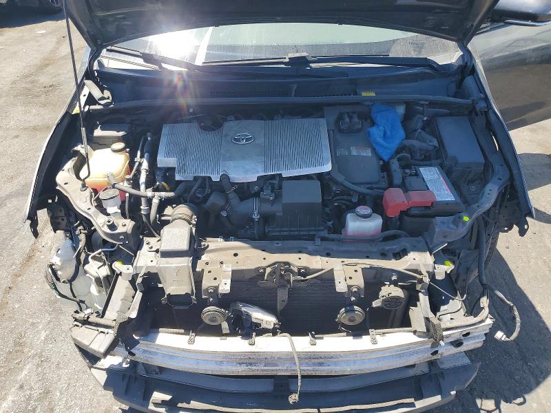 Photo 11 from auction – 2016 TOYOTA PRIUS with VIN JTDKARFUXG3006241
