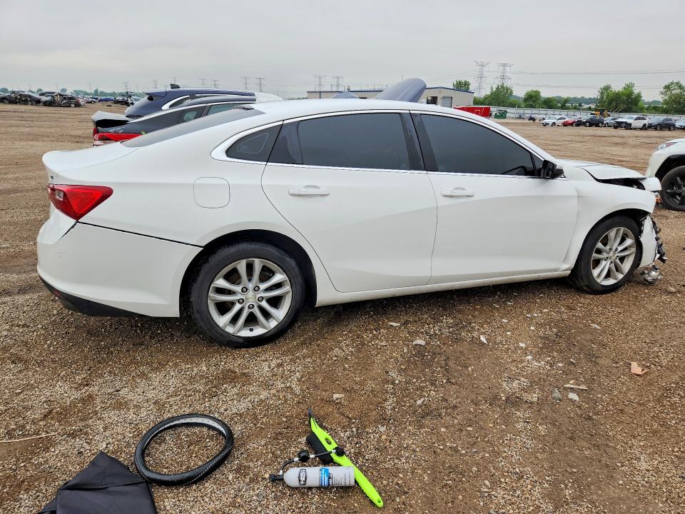 Photo 3 from auction – 2017 CHEVROLET MALIBU with VIN 1G1ZE5ST1HF134143