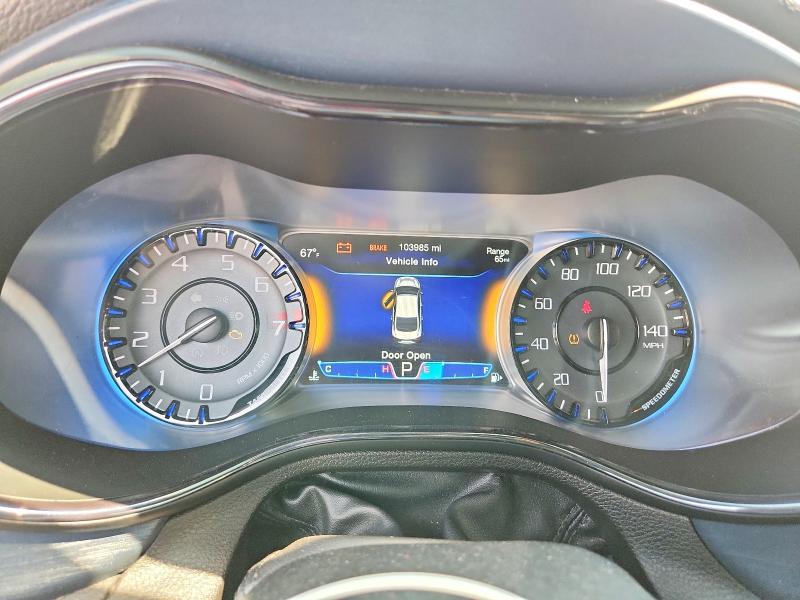 Photo 9 from auction – 2015 CHRYSLER 200 with VIN 1C3CCCDG9FN686830