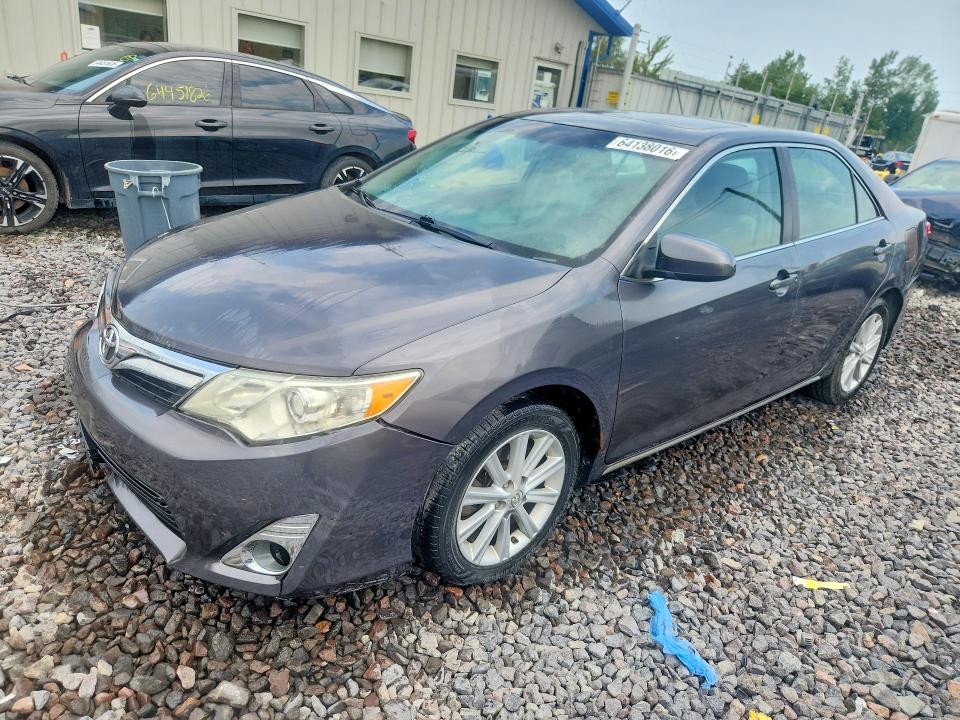 Zdjęcie 1 z aukcji – 2012 TOYOTA CAMRY z VIN 4T4BF1FK5CR240195