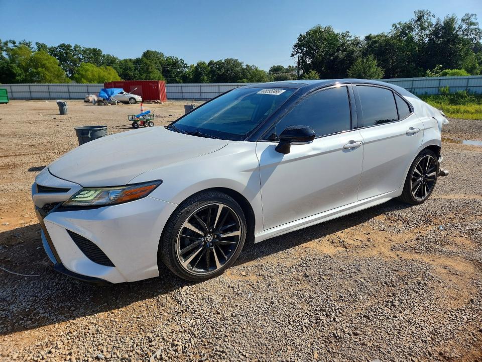 TOYOTA CAMRY 2019 с VIN 4T1B61HKXKU278902 - Снимка от търг