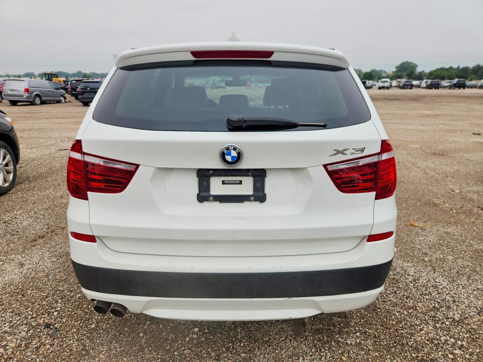 Photo 6 from auction – 2011 BMW X3 with VIN 5UXWX5C53BL712352