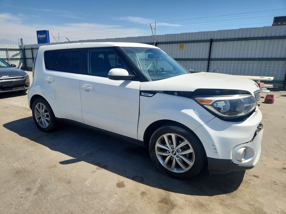 Photo 4 from auction – 2019 KIA SOUL with VIN KNDJP3A54K7910465