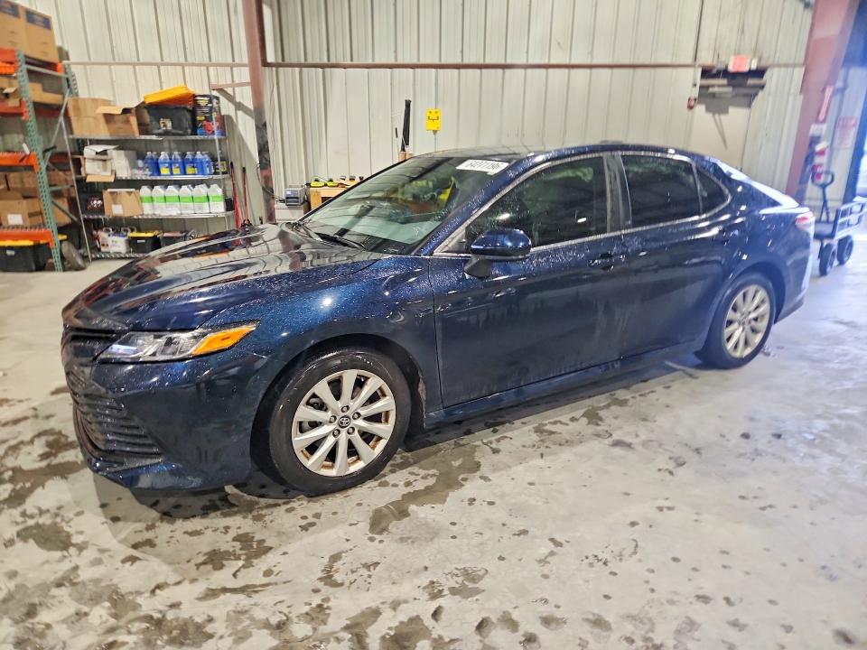 TOYOTA CAMRY 2020 with VIN 4T1C11AK7LU906011 - Photo from auction