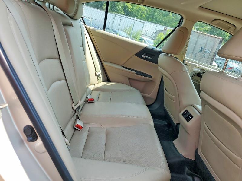 Photo 10 from auction – 2014 HONDA ACCORD with VIN 1HGCR2F81EA201534