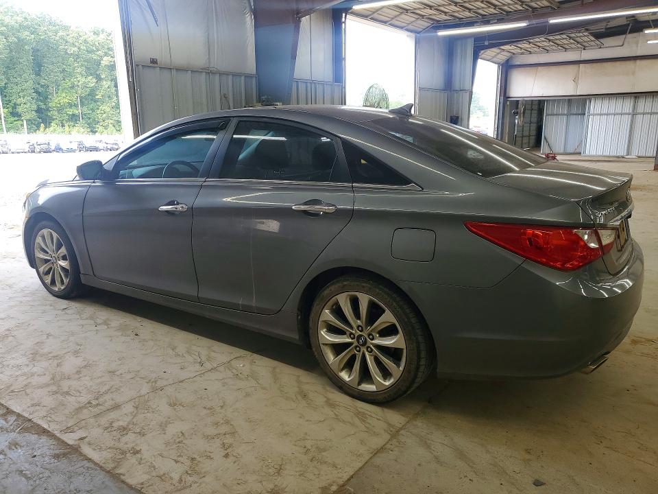 Photo 2 from auction – 2011 HYUNDAI SONATA with VIN 5NPEC4AC6BH223811
