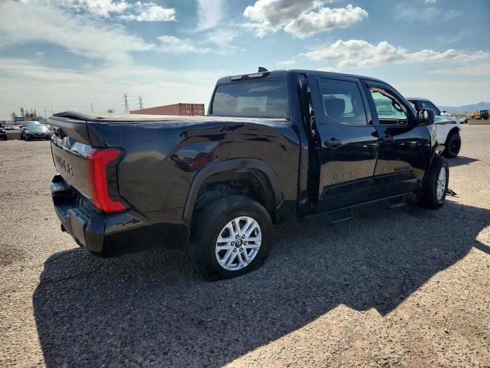 Photo 3 from auction – 2025 TOYOTA TUNDRA with VIN 5TFLA5DB1SX291203