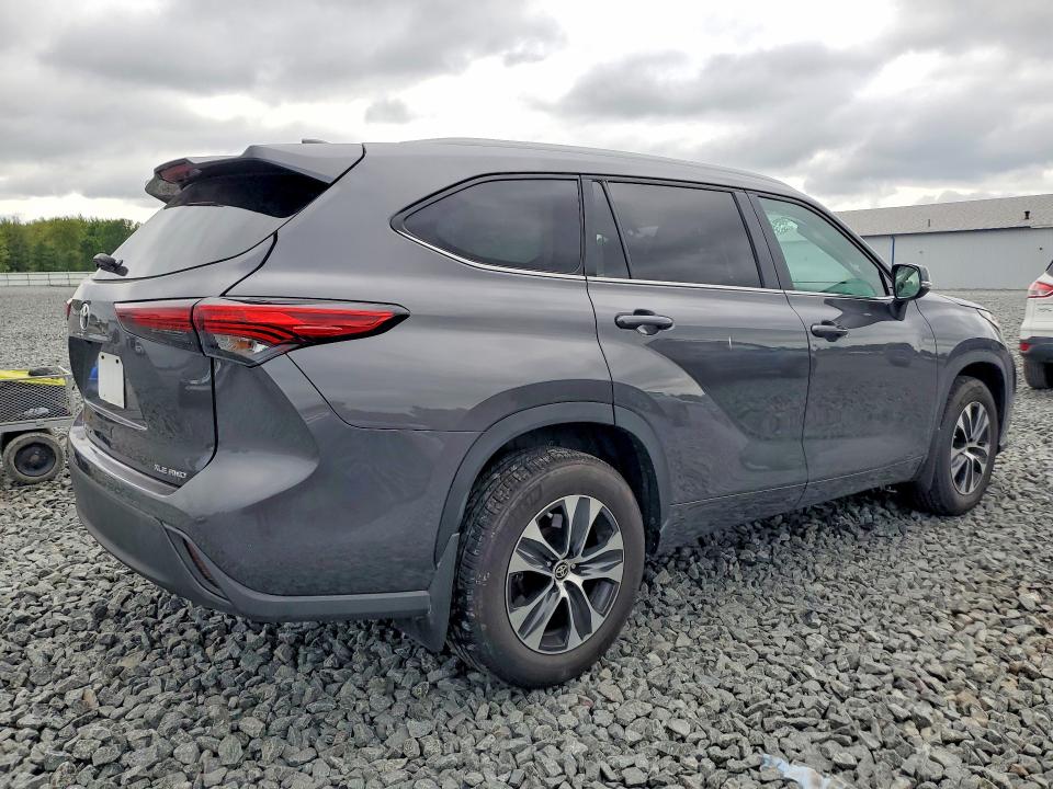 Photo 3 from auction – 2024 TOYOTA HIGHLANDER with VIN 5TDKDRBH1RS568899