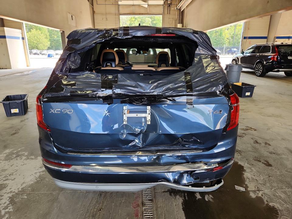 Photo 6 from auction – 2022 VOLVO XC90 with VIN YV4A22PL3N1779581