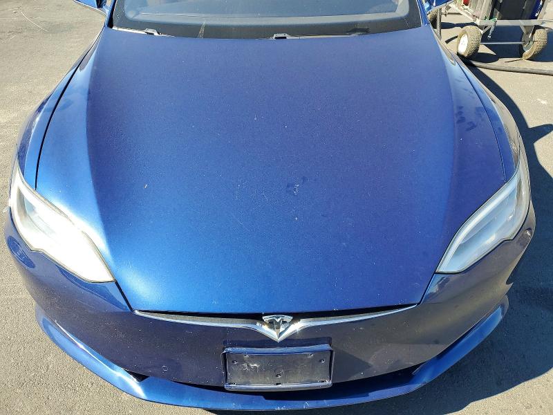 Photo 11 from auction – 2016 TESLA MODEL S with VIN 5YJSA1E29GF160556