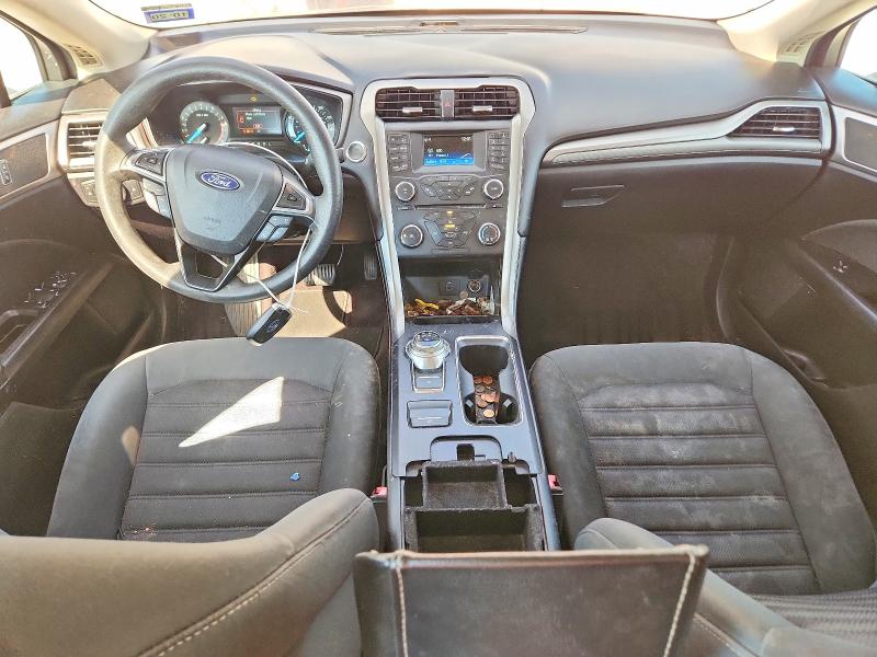 Photo 8 from auction – 2017 FORD FUSION with VIN 3FA6P0H71HR235189