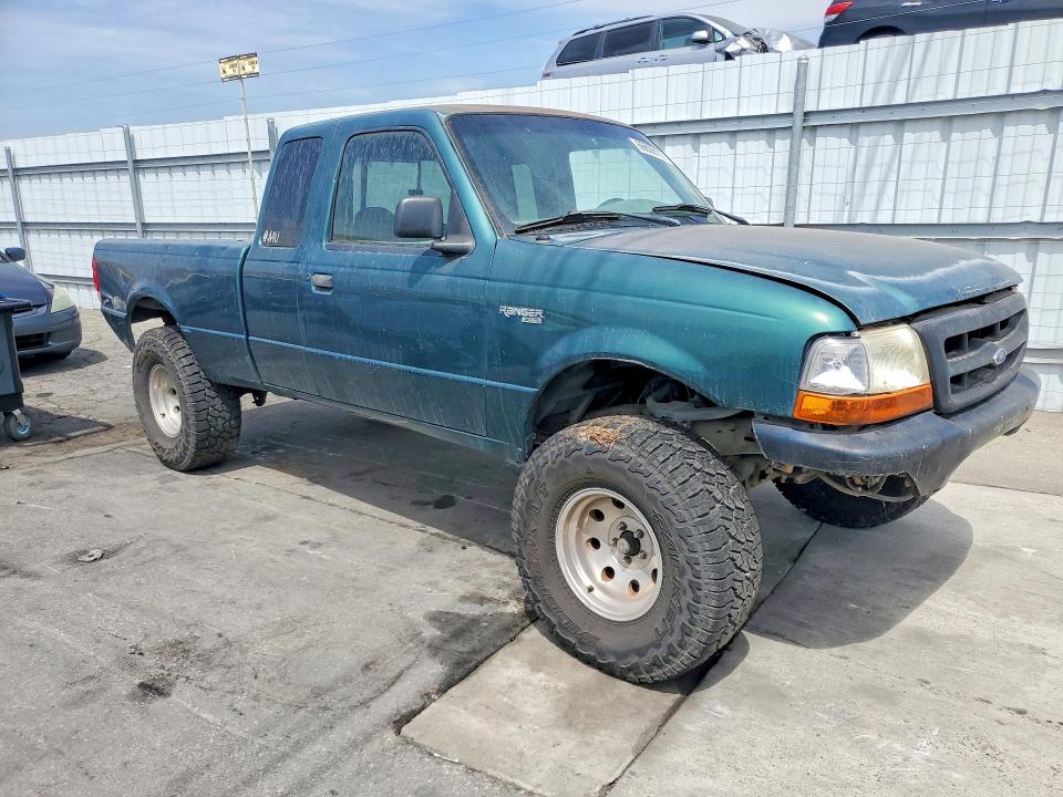 Photo 4 from auction – 2000 FORD RANGER with VIN 1FTYR14V1YPB23006