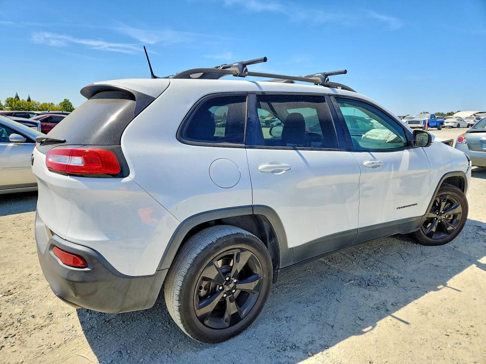 Photo 3 from auction – 2016 JEEP CHEROKEE with VIN 1C4PJLDS1GW355663