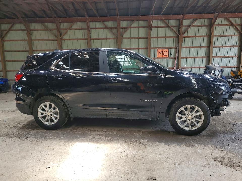 Photo 4 from auction – 2022 CHEVROLET EQUINOX with VIN 3GNAXUEV3NL246327