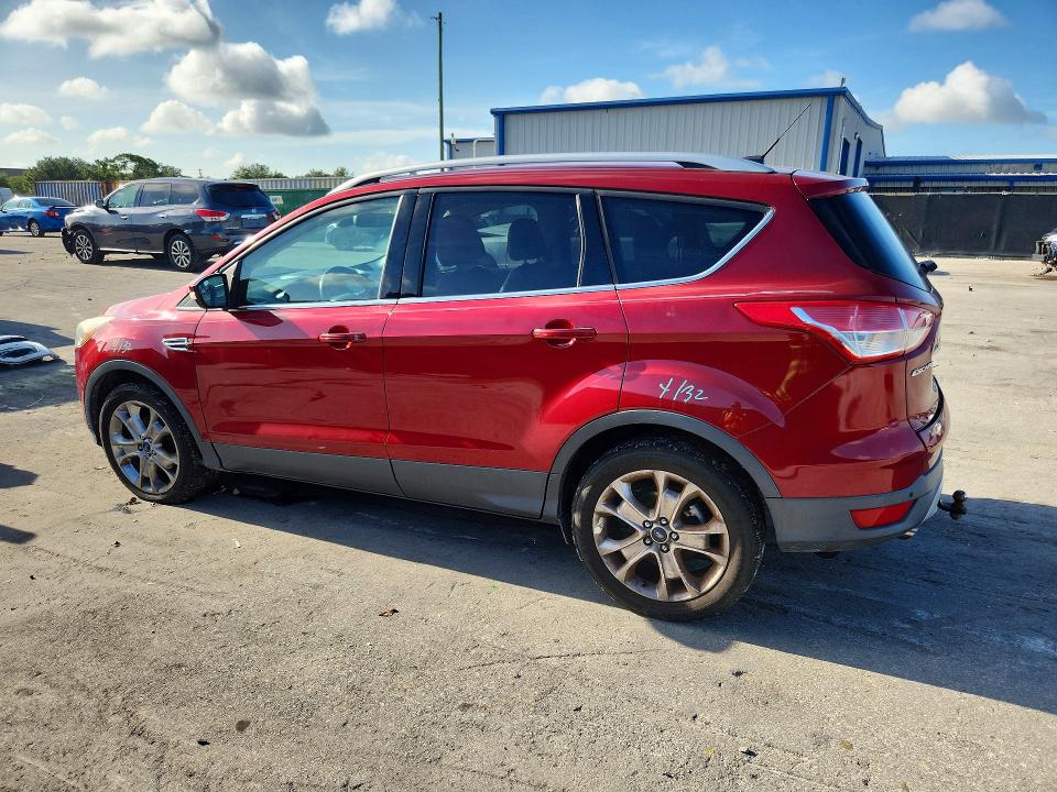 Photo 2 from auction – 2016 FORD ESCAPE with VIN 1FMCU0JX5GUB79650