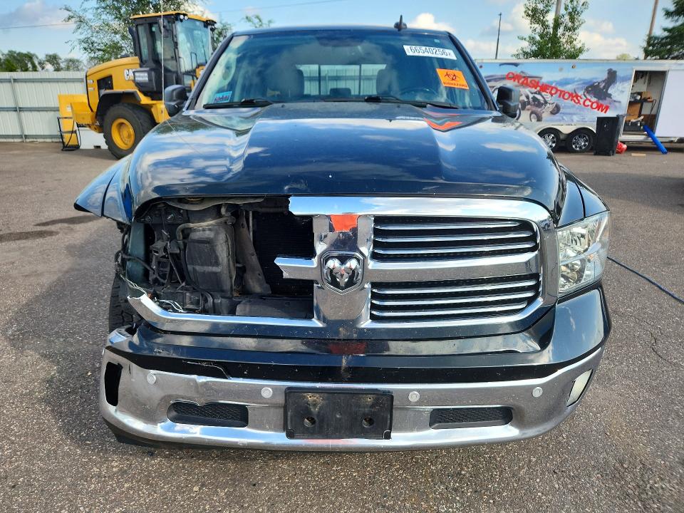 Photo 5 from auction – 2017 RAM 1500 with VIN 3C6RR7LT6HG777342