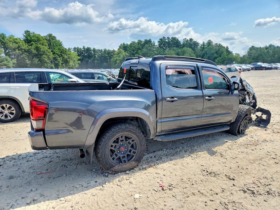 Photo 3 from auction – 2019 TOYOTA TACOMA with VIN 3TMCZ5AN5KM282758