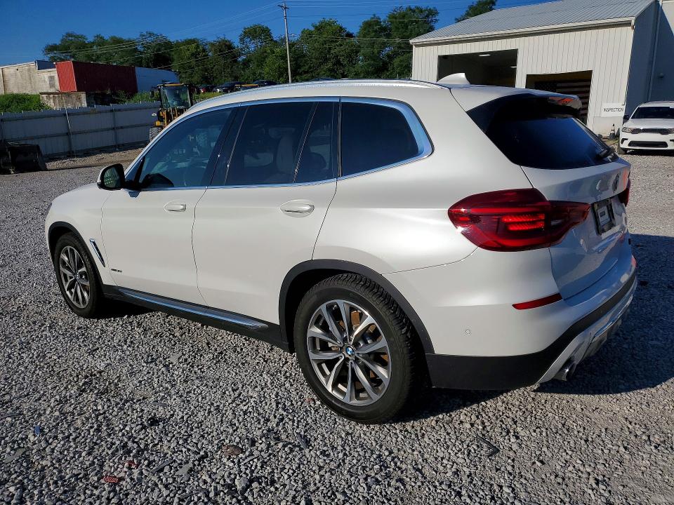Photo 2 from auction – 2018 BMW X3 with VIN 5UXTR9C53JLC75569