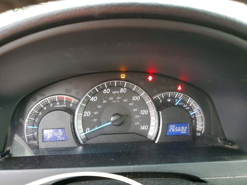 Photo 9 from auction – 2012 TOYOTA CAMRY with VIN 4T1BF1FK8CU027798