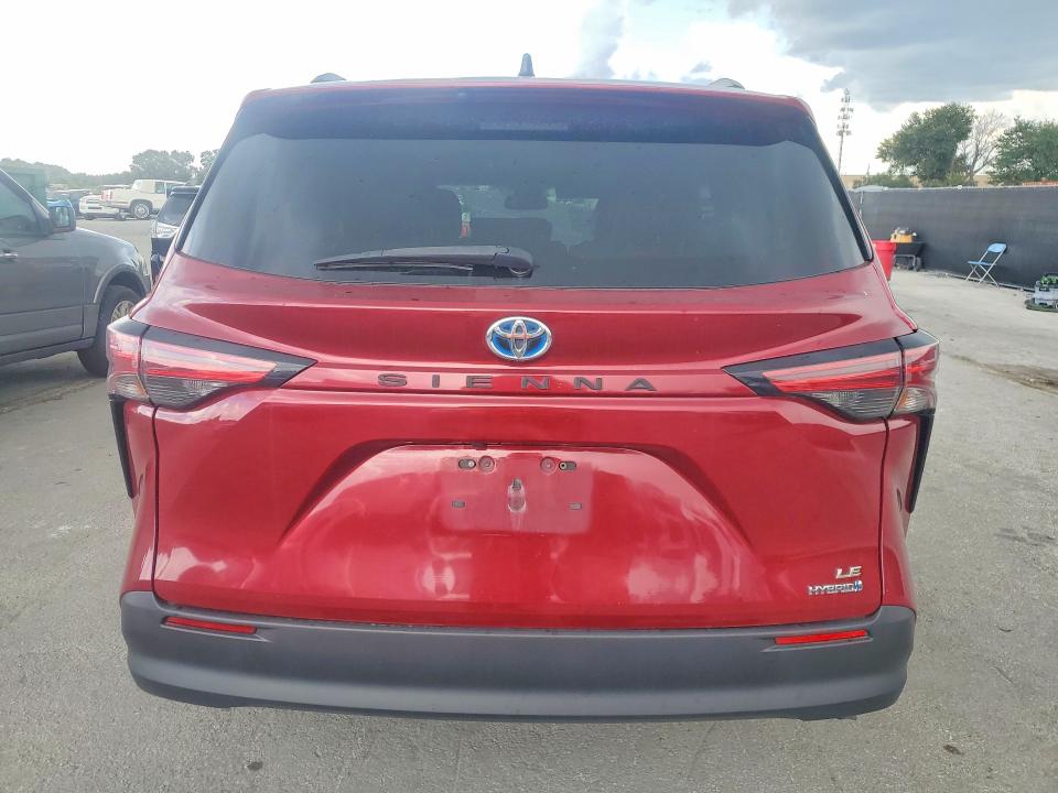 Photo 6 from auction – 2021 TOYOTA SIENNA with VIN 5TDBRKEC3MS008349