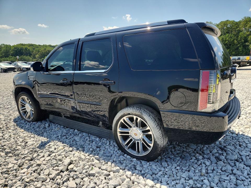 Photo 2 from auction – 2013 CADILLAC ESCALADE with VIN 1GYS4CEF6DR257459