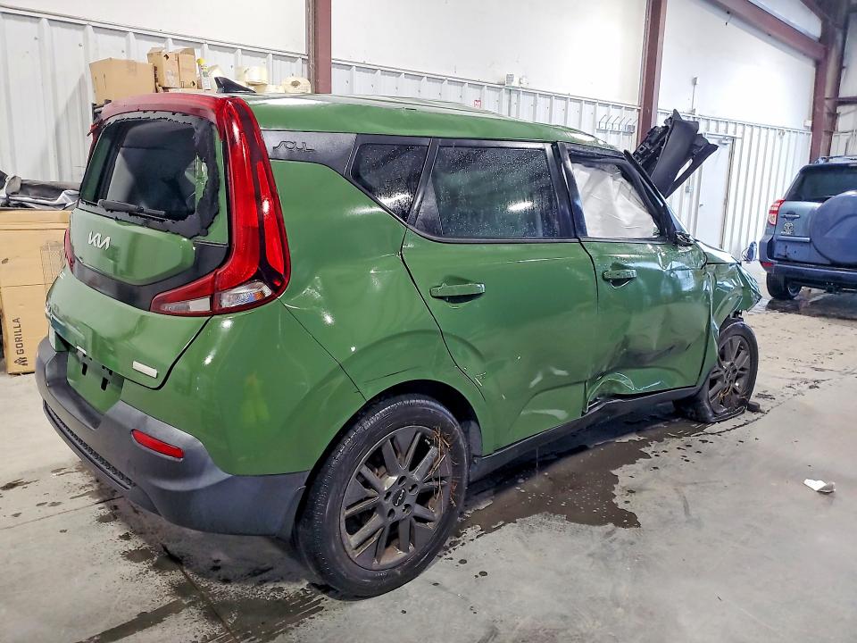 Photo 3 from auction – 2022 KIA SOUL with VIN KNDJ33AU1N7170882