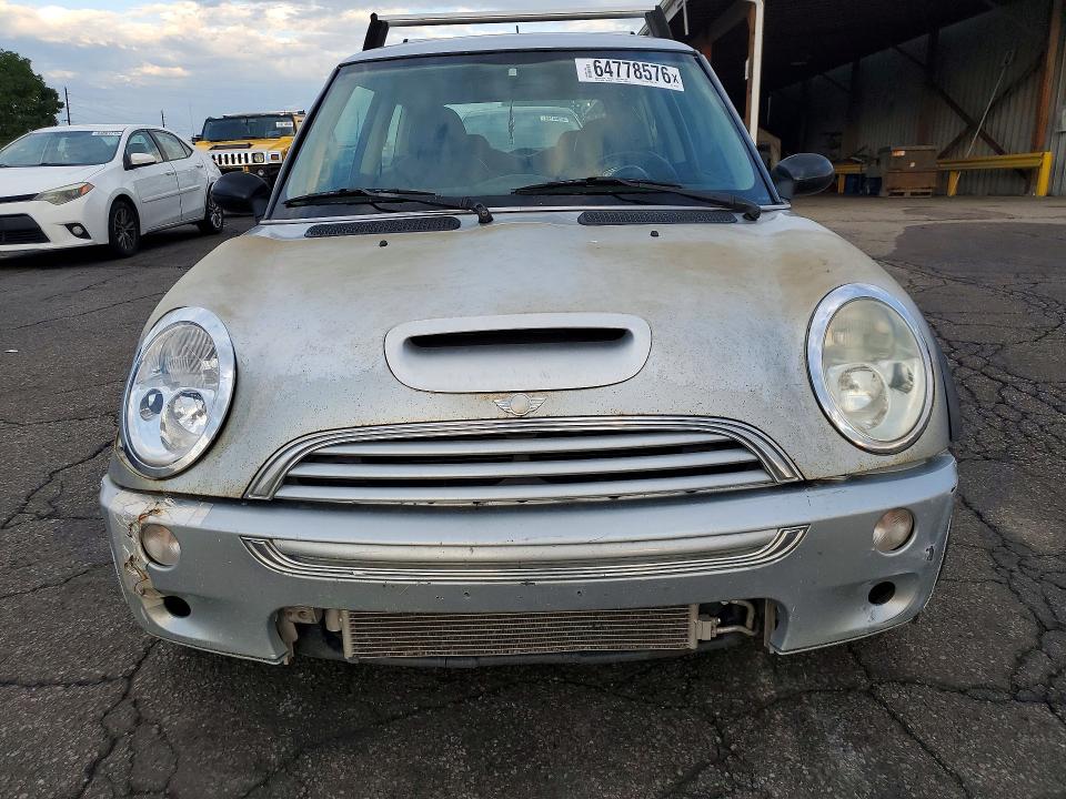 Photo 5 from auction – 2003 MINI COOPER with VIN WMWRE33483TD71046