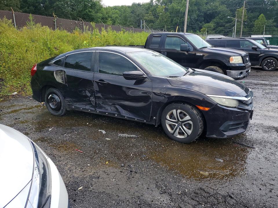 Photo 4 from auction – 2016 HONDA CIVIC with VIN 19XFC2F5XGE212079