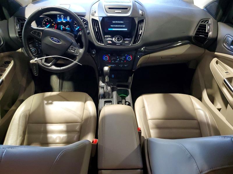 Photo 8 from auction – 2017 FORD ESCAPE with VIN 1FMCU9J97HUB40212