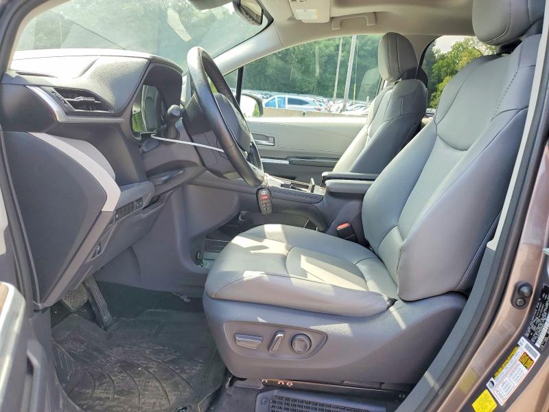 Photo 7 from auction – 2021 TOYOTA SIENNA with VIN 5TDYRKEC2MS006912