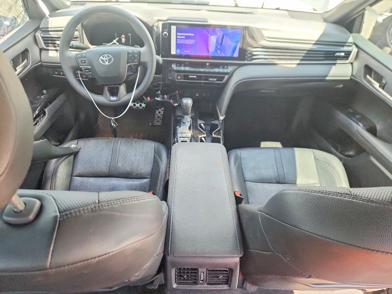 Zdjęcie 8 z aukcji – 2025 TOYOTA CAMRY z VIN 4T1DAACK7SU104980