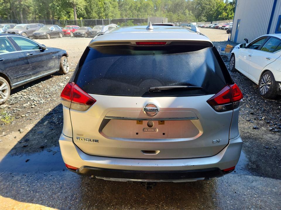 Photo 6 from auction – 2018 NISSAN ROGUE with VIN KNMAT2MT8JP510570