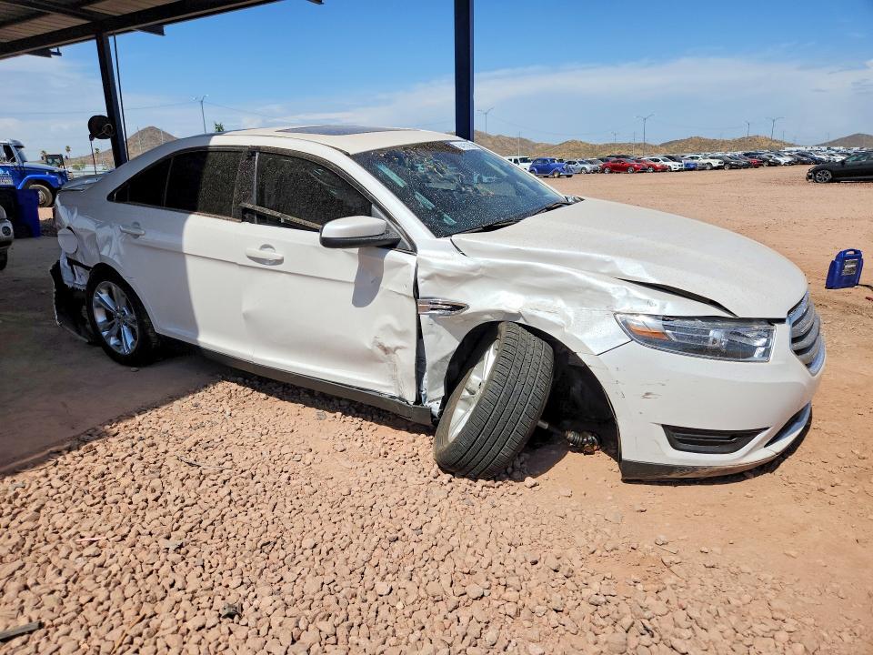 Photo 4 from auction – 2018 FORD TAURUS with VIN 1FAHP2E80JG125359