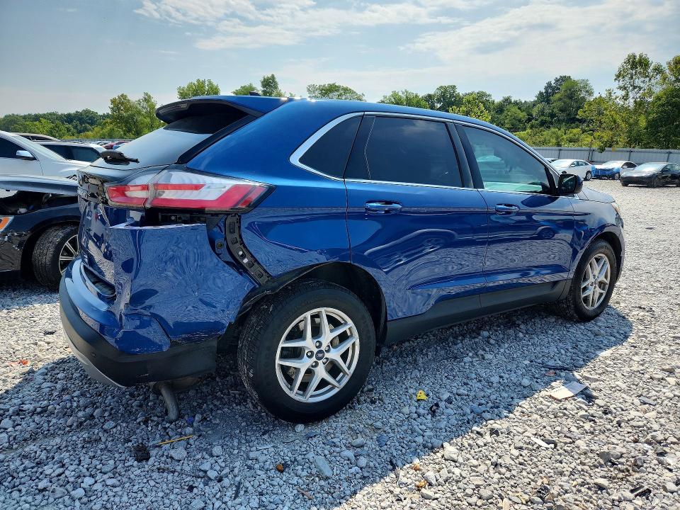 Photo 3 from auction – 2021 FORD EDGE with VIN 2FMPK4J94MBA55600
