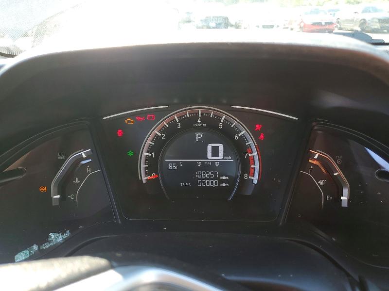 Photo 9 from auction – 2018 HONDA CIVIC with VIN 2HGFC2F51JH560415